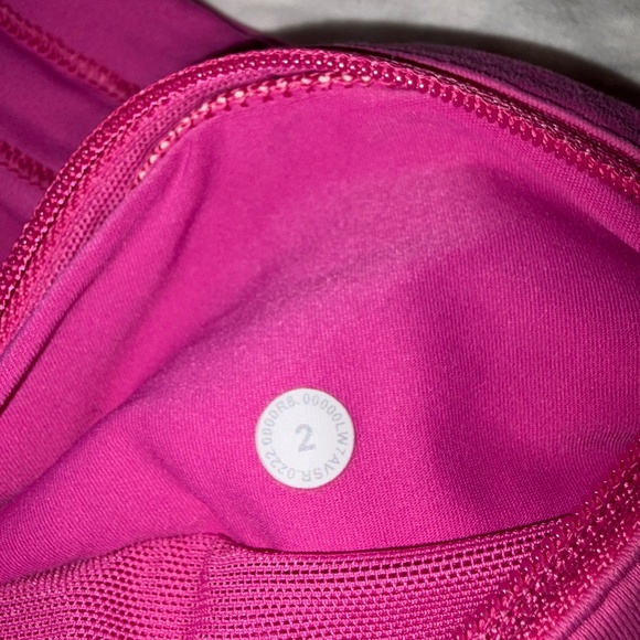 Lululemon Speed Up Shorts Sonic Pink - Picture 4 of 4